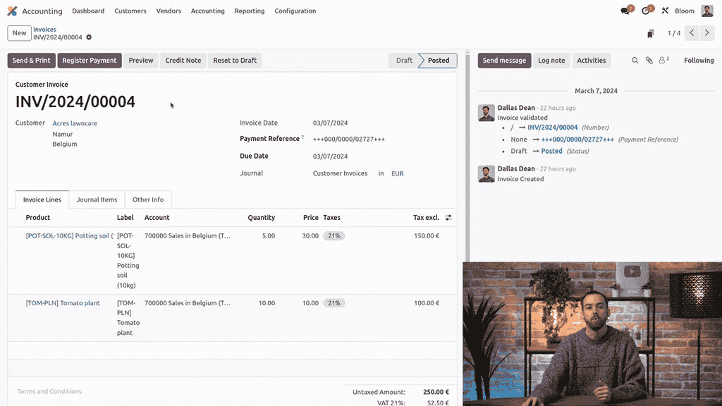 Credit Note button on the invoice form